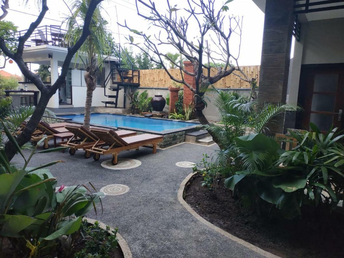 Villa Di Amed Luaran gambar